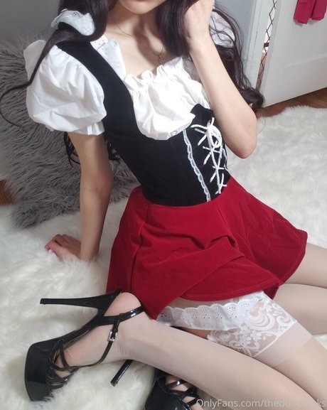 thedollywinks model beautiful pictures