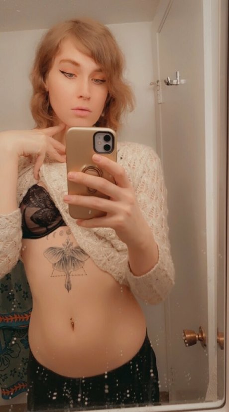 elise goddess model free picture