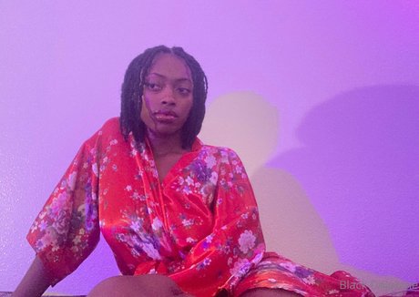 blackdelphine star pornographic pictures