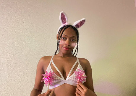 blackdelphine pretty pornstar images