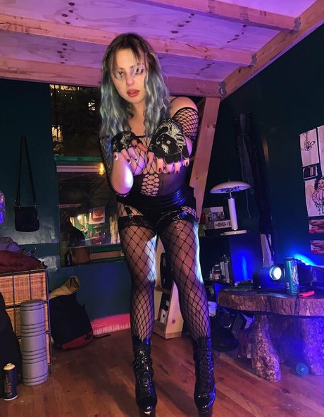 sallysays high quality pornstar pictures