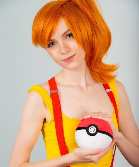 MoonLadyTay pornographic model pictures