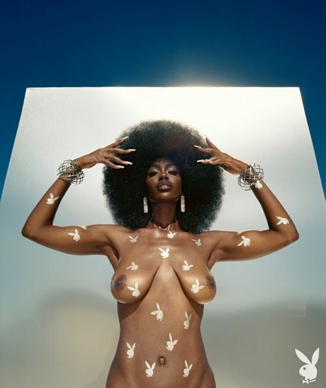 Tanerelle sexy star galleries