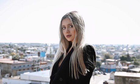 Morena Beltran sexy model picture