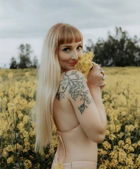 Michaela Green star naked galleries