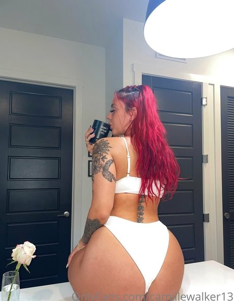 Camille Walker sex model pics