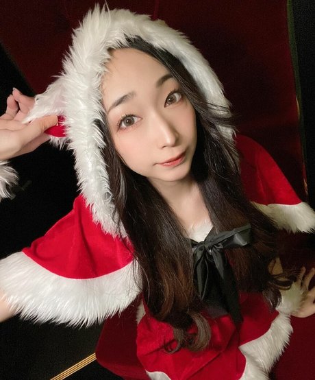 Kurea Hasumi free model gallery