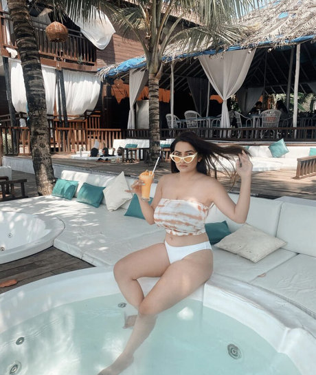 Sonali Malhotra porn actress images