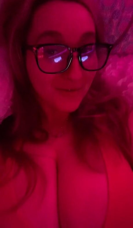 popular onlyfans naked photo