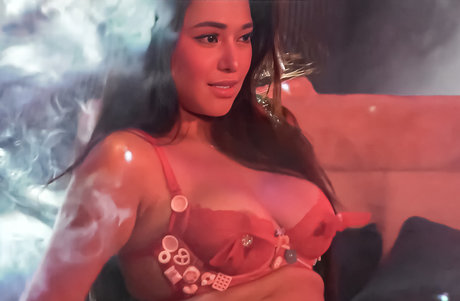 Mycah Sasaki erotic model gallery