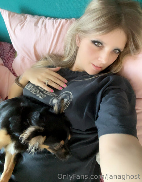 janaghost pornstar hd img