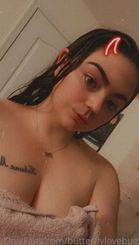 40 years old onlyfans nude img