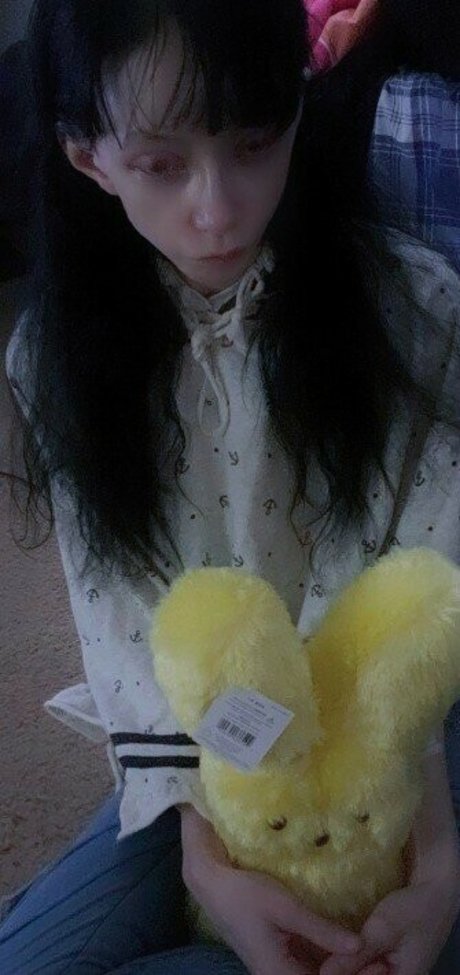 Monimusume model images