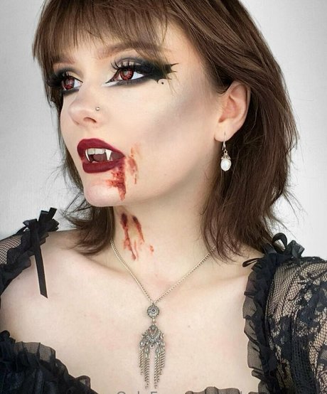 rebecccamua nudes model img