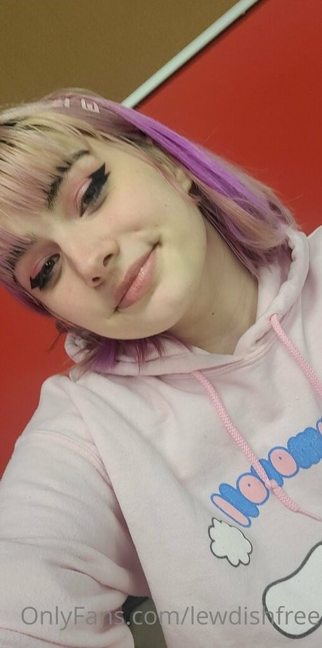 lewdishfree art star image