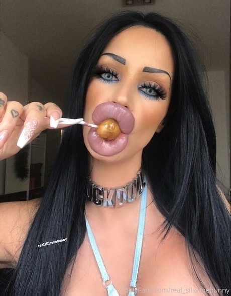 real siliconebunny pornstar beautiful pic