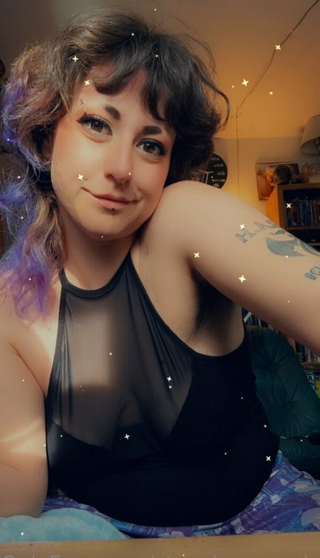 strawberryscales model best pics