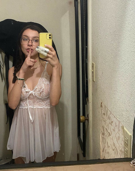 Sunflower ASMR beautiful pornstar img