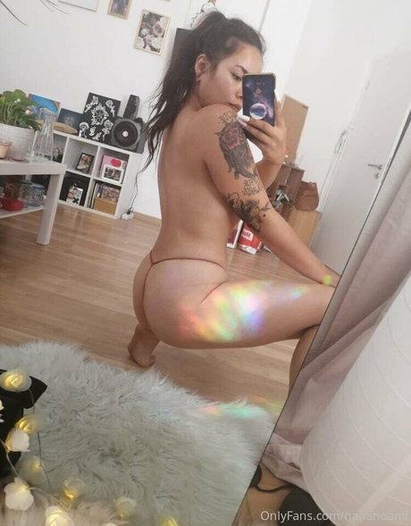 lesbian anal strapon onlyfans pornos gallery