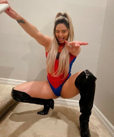 Taynara Melo art pornstar pics