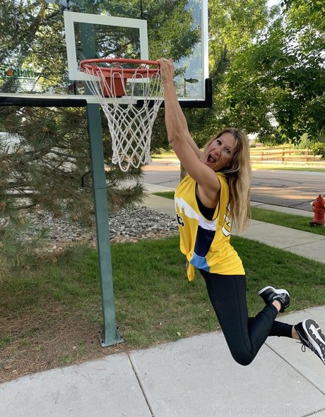 sloanriderxxx model nude galleries