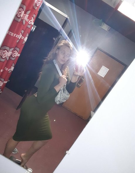 famous ladyboy onlyfans perfect gallery