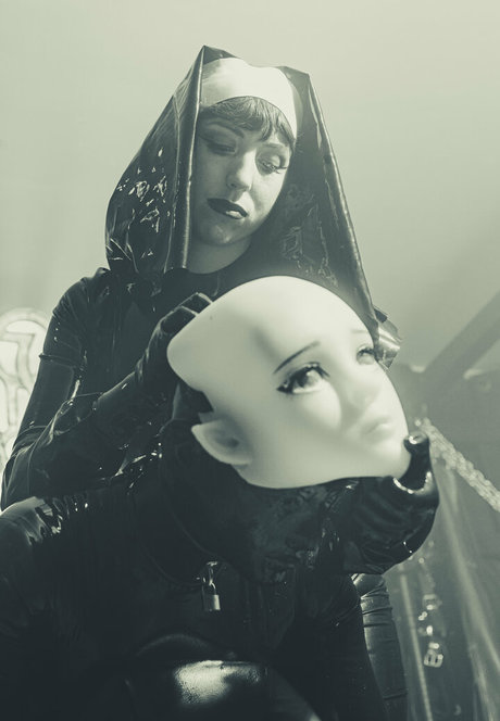 dollified nice pornstar image