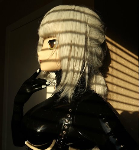 dollified actress images