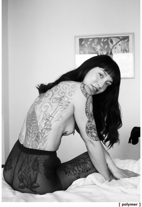 Asami Suicide pornographic star pic