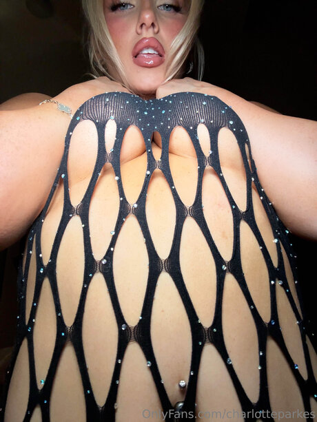 charlotteparkes adult model pic