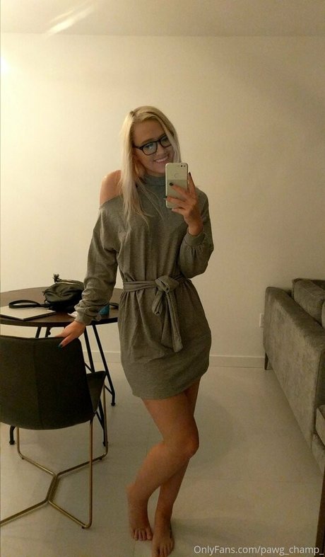 pawg champ_ model adult picture