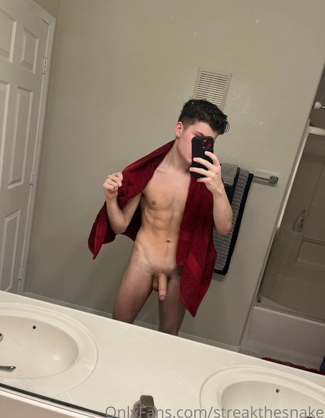 streakthesnake pornstar sexy photos