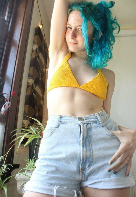 cherrylolli sfw model hot photo