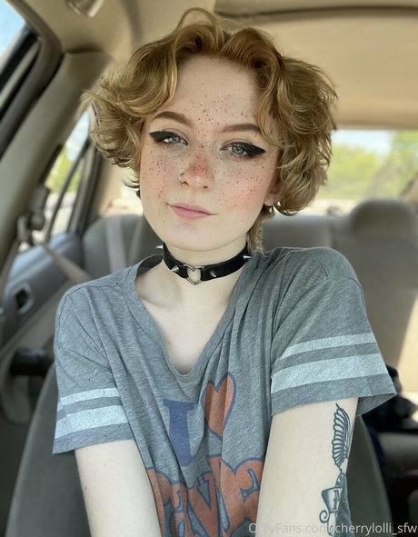 cherrylolli sfw star nude pic