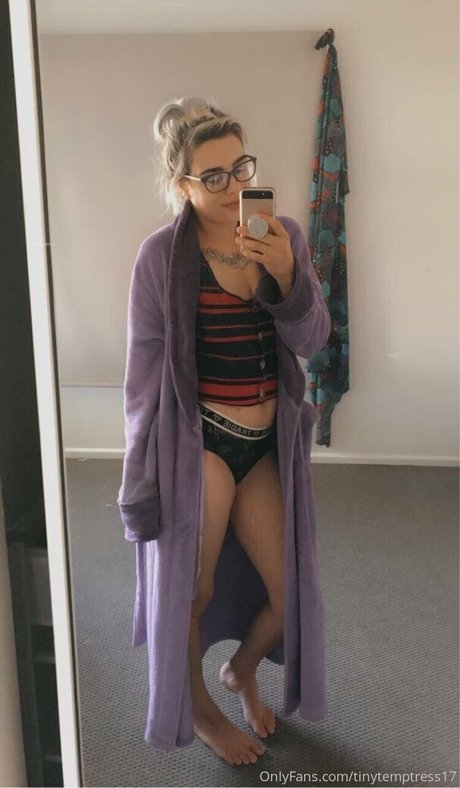 g cup tits onlyfans adult pic