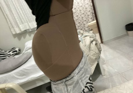 gloryhole princess onlyfans pretty photo