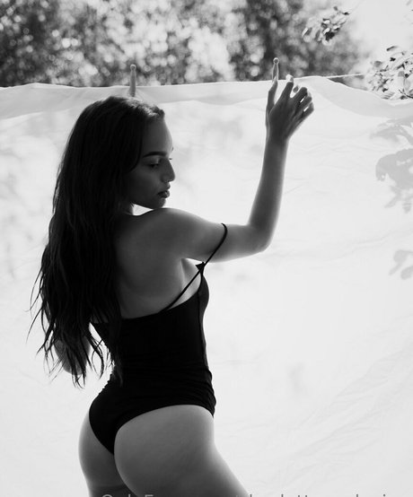 milf pantyhose onlyfans free sex gallery