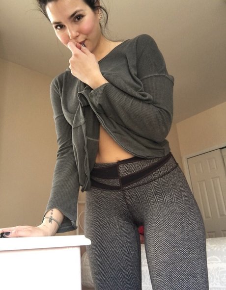 Miss Moonpixie model nude gallery