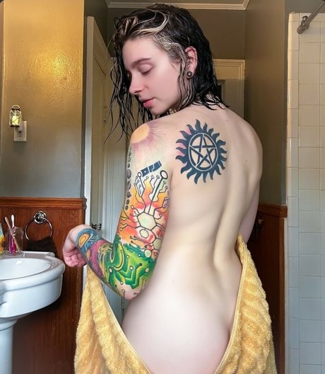 blonde secretary onlyfans beautiful naked pic