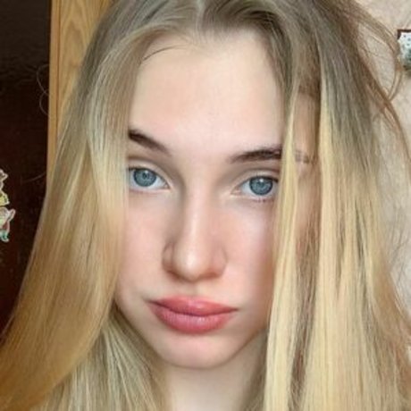 Girl Valerie high quality star galleries