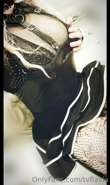 tvflavia model naked pic