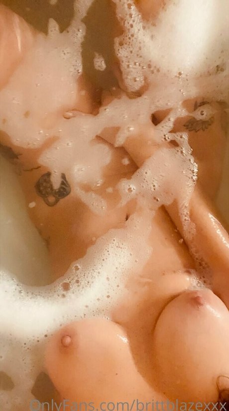 brittblazexxx pornstar erotic photo