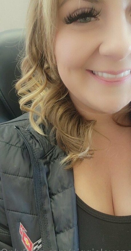 piggielovencock hot star pictures