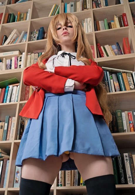 caterpillarcosfree pornstar art image