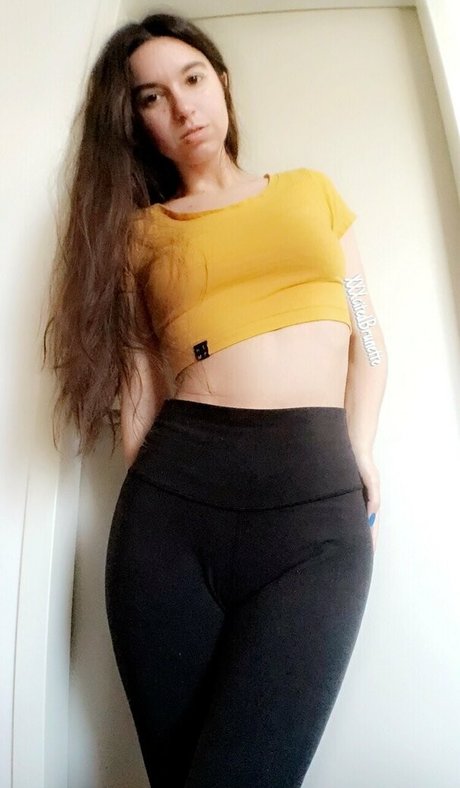 xxxsmilingcici sexy star image