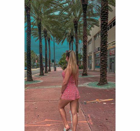 Dale08gc actress img