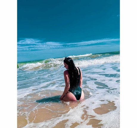 lesbian ass onlyfans xxx gallery