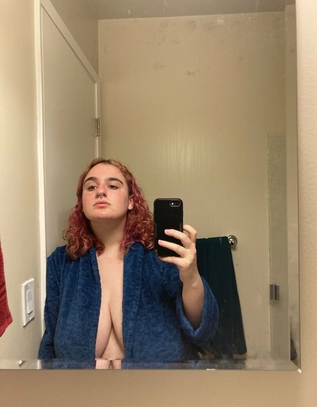 Alida Roos hd model pic