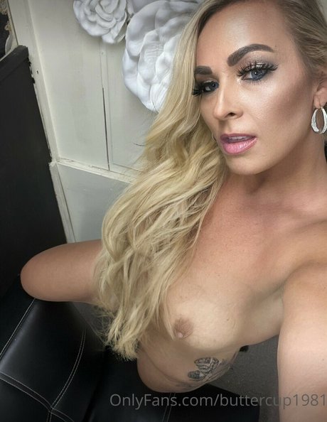 love misssarah unlocked star high quality galleries