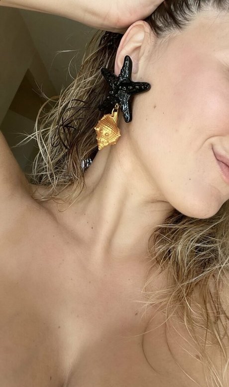 caracagl pornstar top pic